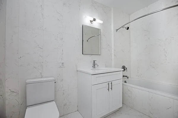 Rented by BLU Real Estate | media 7