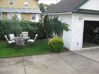 1st image of 22014 99th Ave
