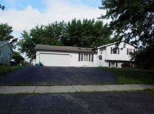 51 Bright Autumn Ln, Rochester, NY 14626