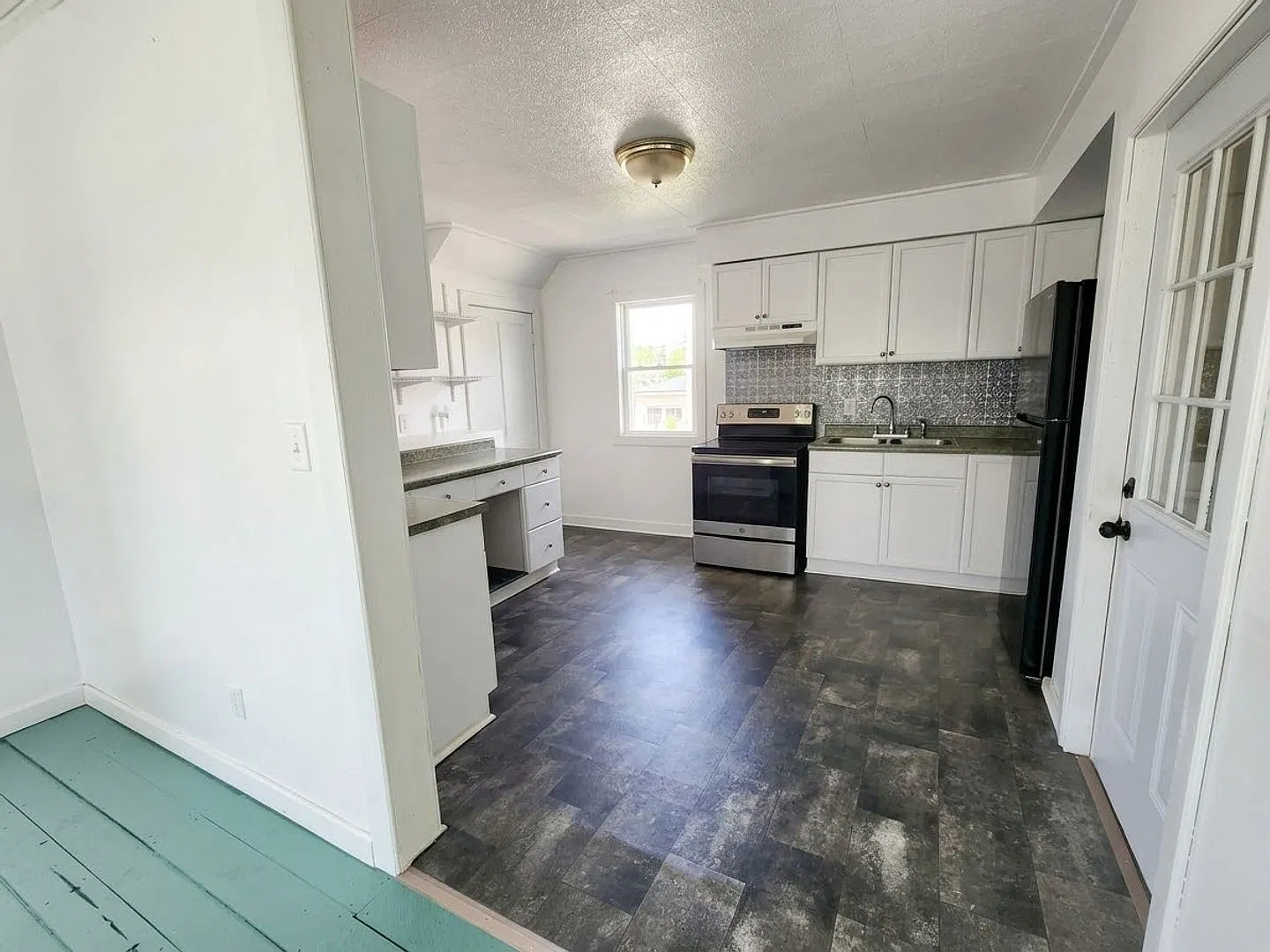 1 Elm st East Millinocket — Photo 4