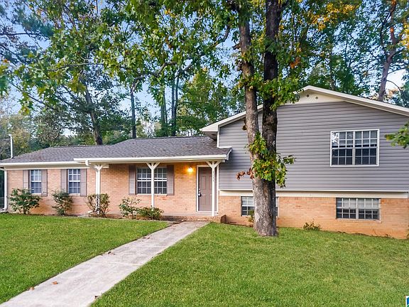 2nd image of 3033 Carleton Rd