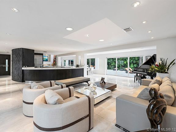 5th image of 5274 NW 94 Doral Pl