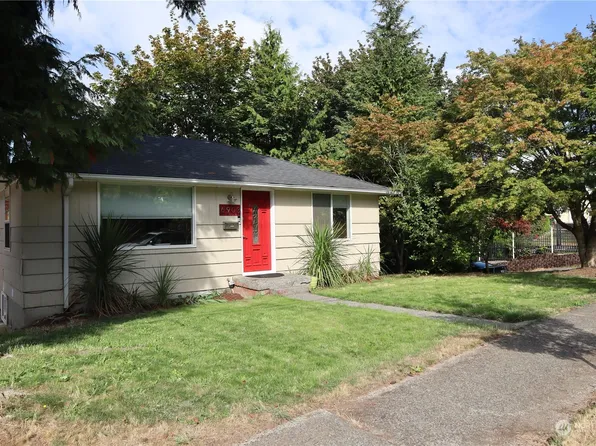 6903 51st Avenue S, Seattle, WA 98118