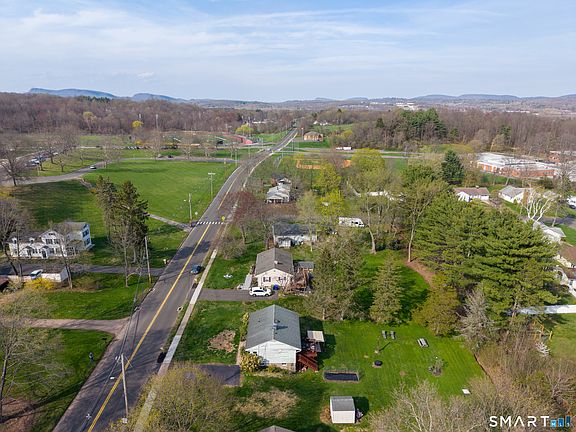 5th image of 111 Hope Hill Road