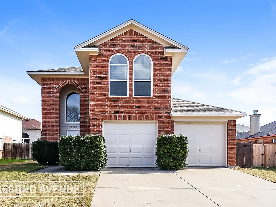 8525 Auburn Dr