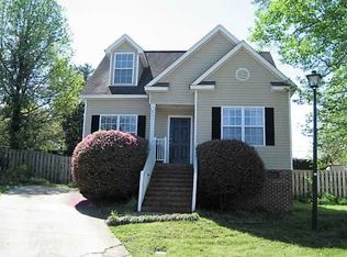 11 Village Ct, Columbia, SC 29209