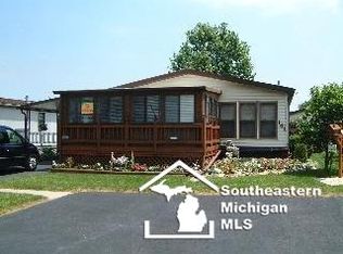 141 Westlea Cir, Erie, MI 48133