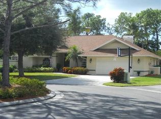 5352 Berkeley Dr, Naples, FL 34112