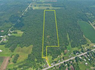 9763 Ridge Rd #22, Middleport, NY 14105