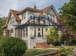2565 N Oakland Ave, Milwaukee, WI 53211