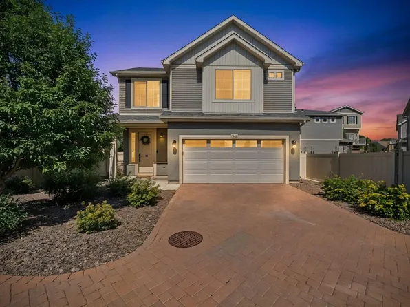3906 Windwood Dr, Johnstown, CO 80534