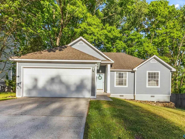 147 Rebecca Pines Dr, Madison, AL 35758