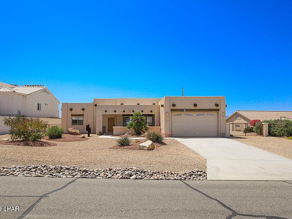 3rd image of 3830 Apache Maid Dr