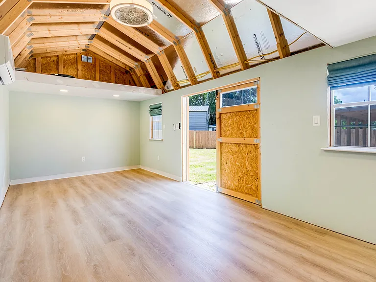 4519 Martha Ave — Photo 16