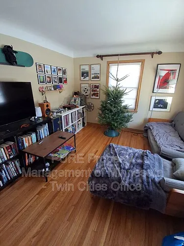 4421 30th Ave S Photo 1