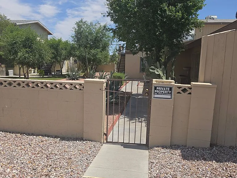 3204 N Michael Way — Photo 2