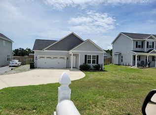 218 Shell Rock Landing Rd, Hubert, NC 28539
