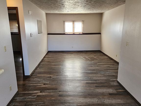 2nd image of 2412 Cottage St