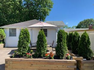 27 Oak St #2, Wading River, NY 11792