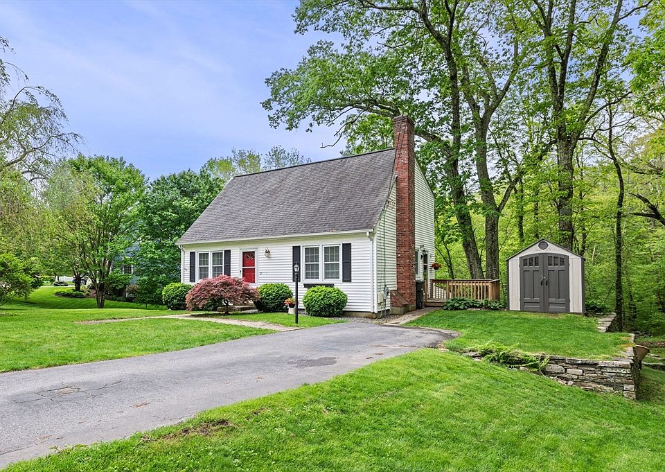 2nd image of 21 Rose Ln