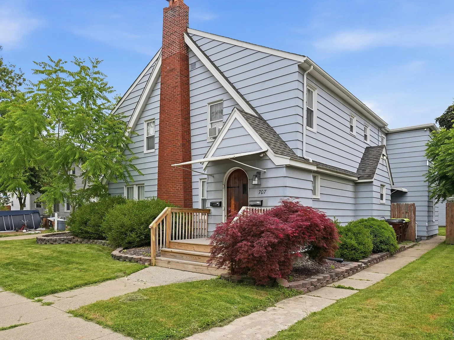 3 bed, 1.0 bath, 1104 sqft, $1,450 — Photo 3