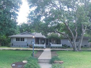 4808 Ridgeview Dr, Waco, TX 76710