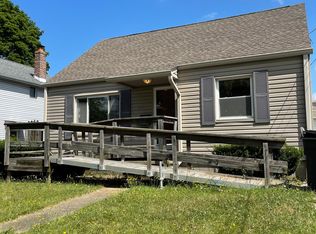 1205 Lindsay Ave, Akron, OH 44306