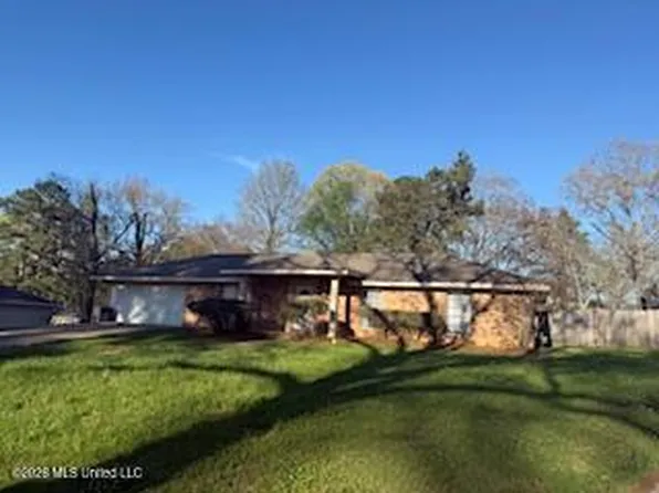 30 Fox Glen Cv, Brandon, MS 39042