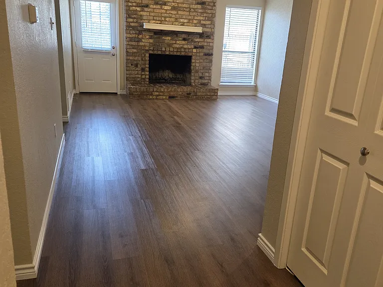 1307 Brady Dr — Photo 7