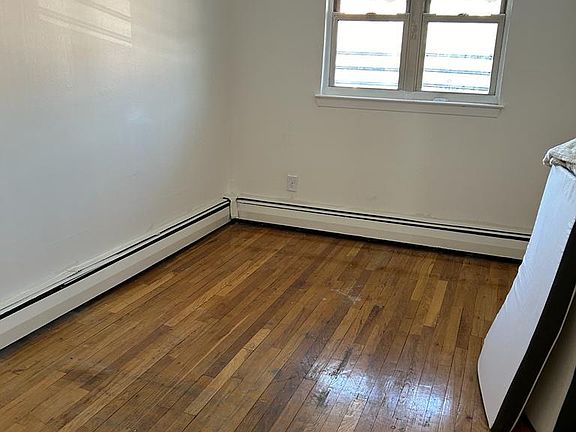 4th image of 3627 Baychester Ave #3