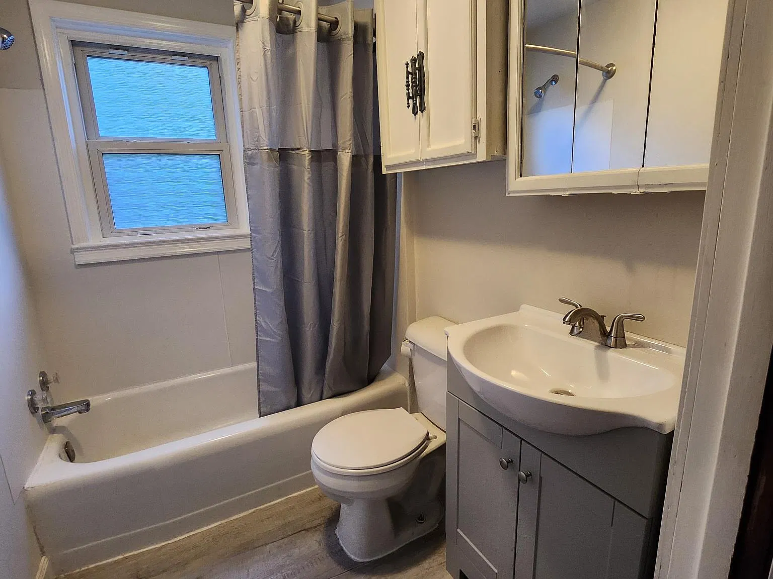 5376 Wolf Creek Rd — Photo 4