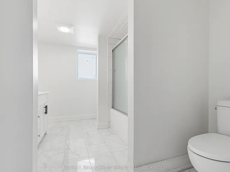 144 Macdonald Ave #A — Photo 14