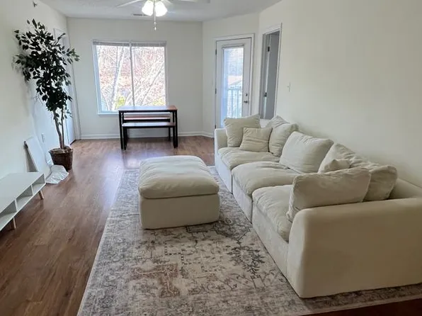 1411 Collegiate Cir, Raleigh, NC