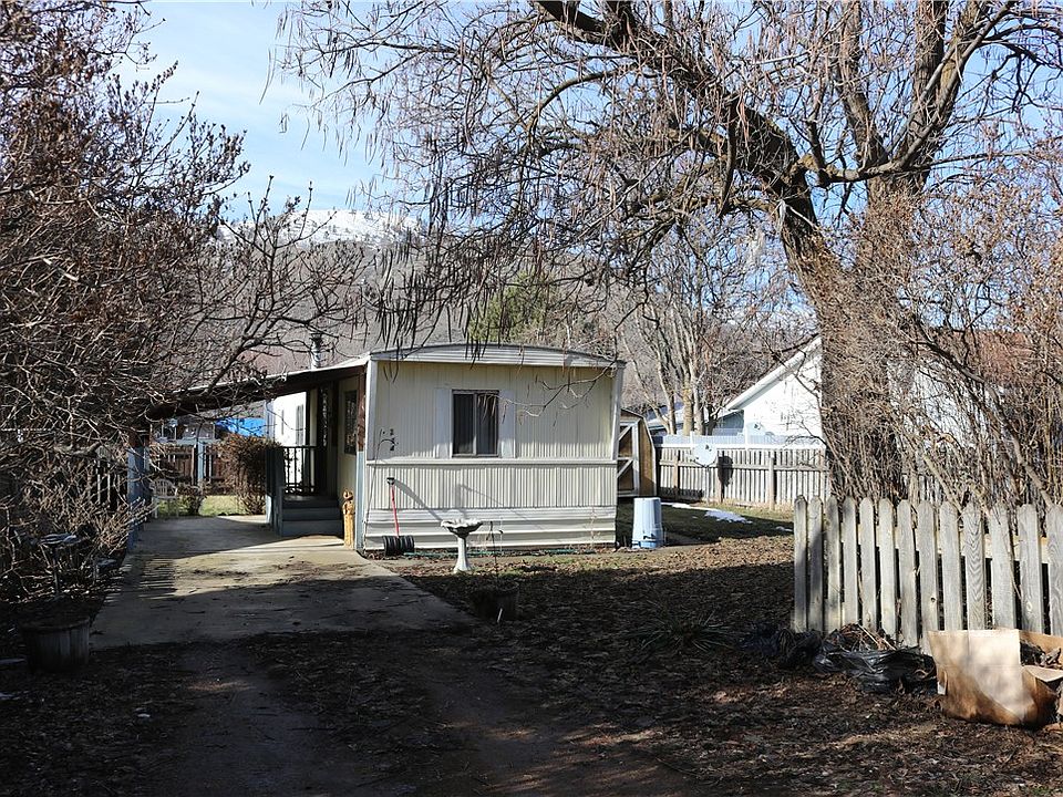 1st image of 214 Juniper St