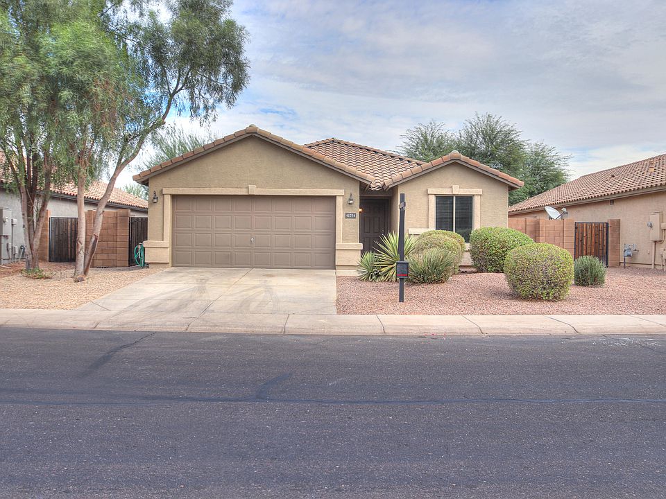 1st image of 41754 W Somerset Dr
