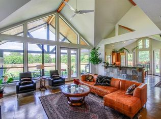 2402 Inverrary Dr, Ennis, TX 75119