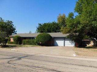 1702 N Avenue G, Lamesa, TX 79331
