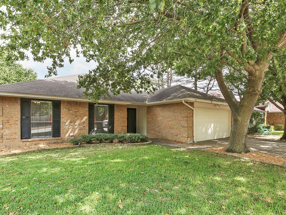 1st image of 617 Pickard Dr