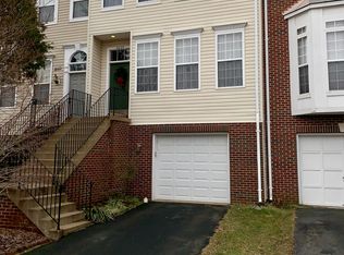 6225 Frosty Winter Ct, Centreville, VA 20120