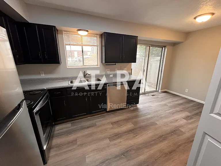 4289 N Highway 89 #4 — Photo 9