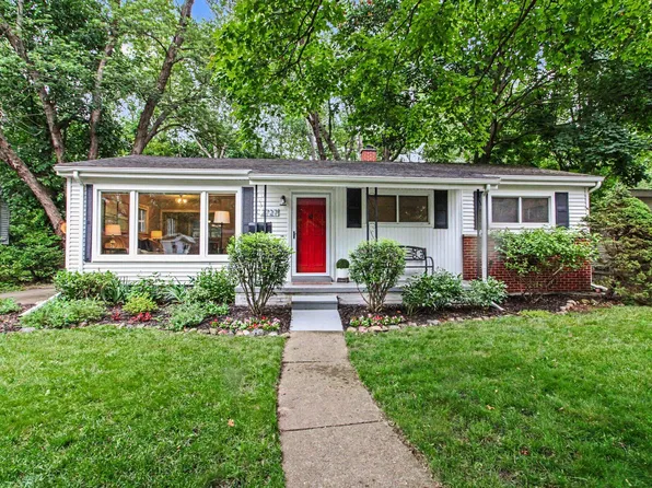 2727 Hampshire Rd, Ann Arbor, MI 48104
