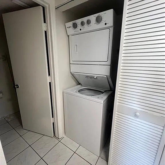 1330 Rio De Janeiro Ave #3 — Photo 13