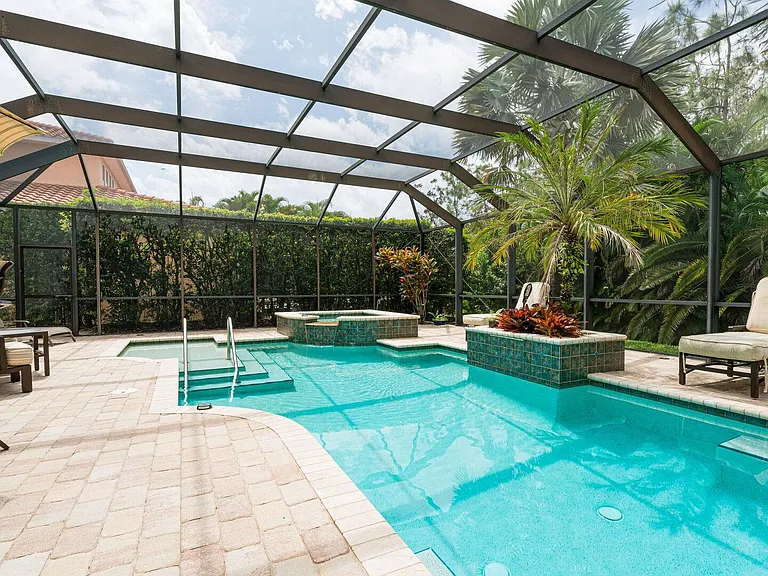 7667 Martino Cir — Photo 31