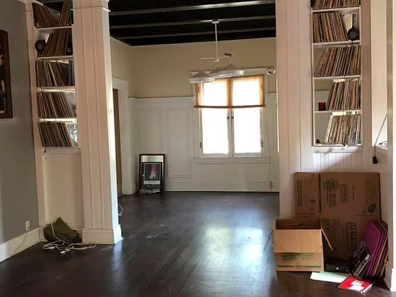 5th image of 1028 Garvin Pl