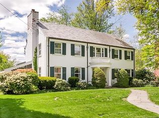 31 Norwood Rd, West Hartford, CT 06117