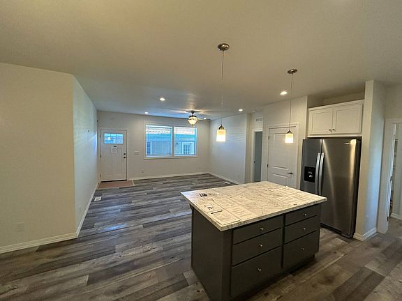 5th image of 3444 W Center St #21