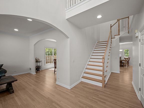2nd image of 1114 Oxford Rd