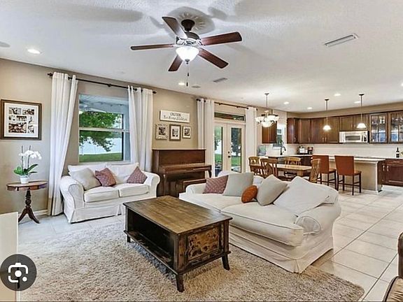 4th image of 85225 Amaryllis Ct