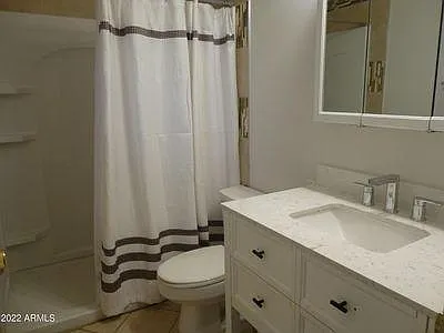 946 E Loma Vista Dr — Photo 11