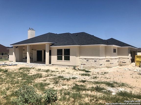 2nd image of 376 Abrego Lake Dr